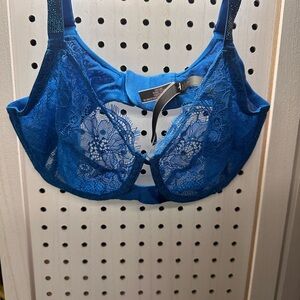 Victoria's Secret Very Sexy Shine Strap Unlined Demi Bra 36DD